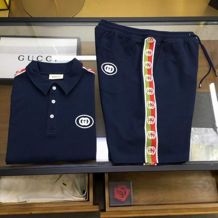 Picture of Gucci Shirt Pant Suits _SKUGucciM-3XL12yn7321559